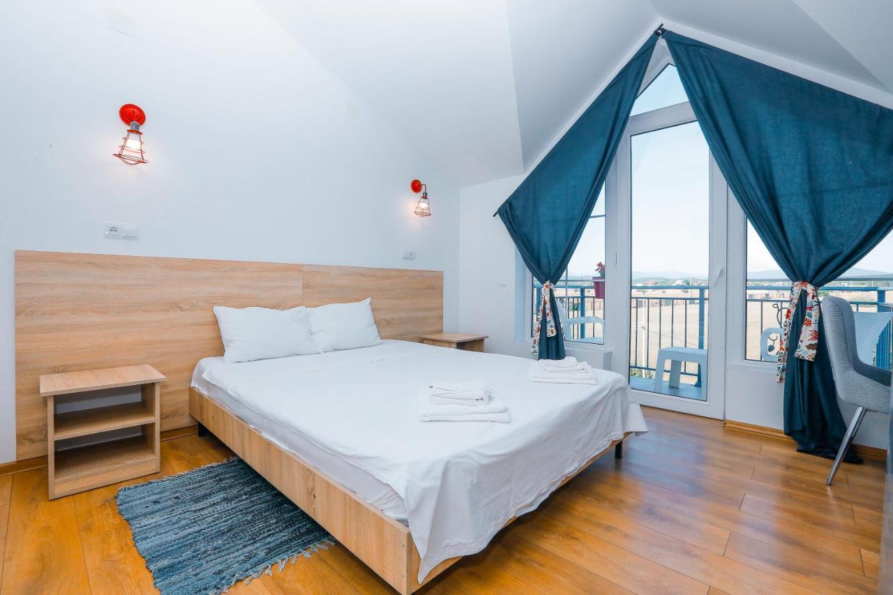 Laguna Beach Club Bazaleti Lake Dushet'i Luaran gambar